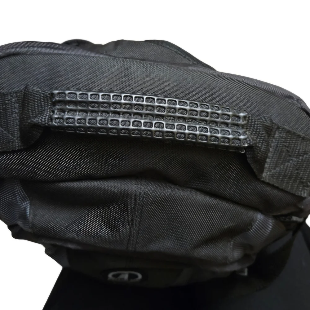 Tamrac DSLR Camera Bag Sling Crossbody Waist Pack Black Padded Case